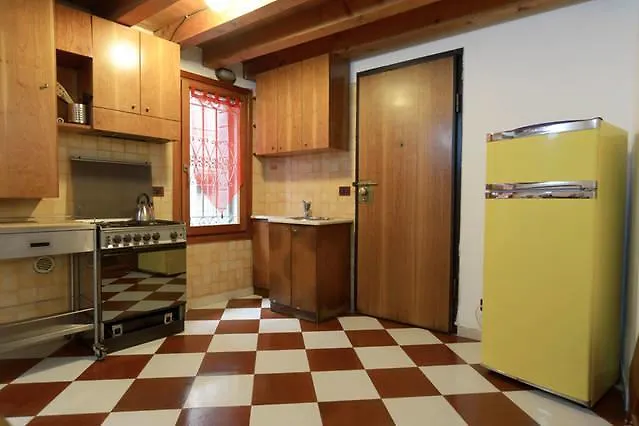 Calle Dei Ormesini Venice Apartment